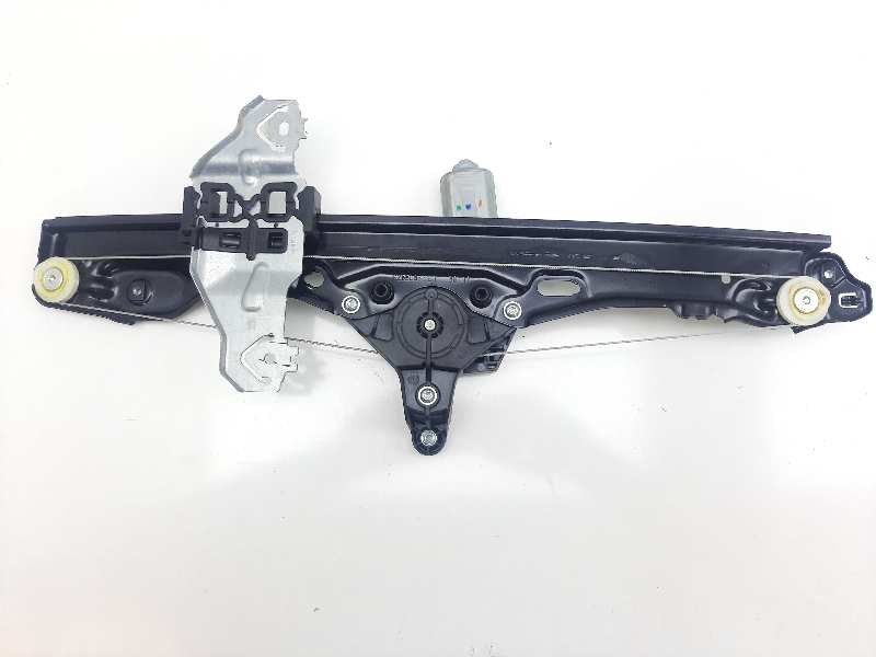 Recambio de elevalunas delantero derecho para nissan pulsar (c13) tekna referencia OEM IAM 807003ZL0B 170216C22080100 170216C220