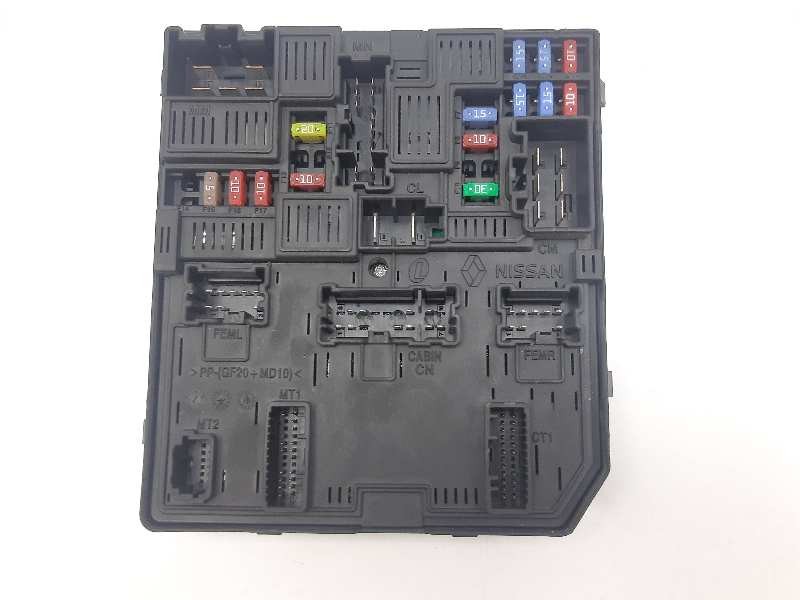 Recambio de caja reles / fusibles para nissan pulsar (c13) tekna referencia OEM IAM 284B75NA05 58C313F03 