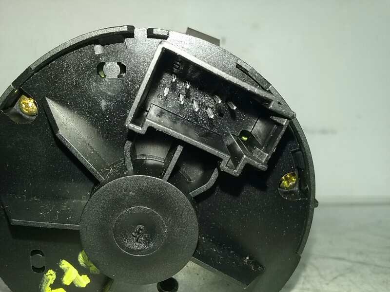 Recambio de mando luces para audi a6 berlina (4f2) 3.0 tdi quattro (165kw) referencia OEM IAM 4F1941531D  