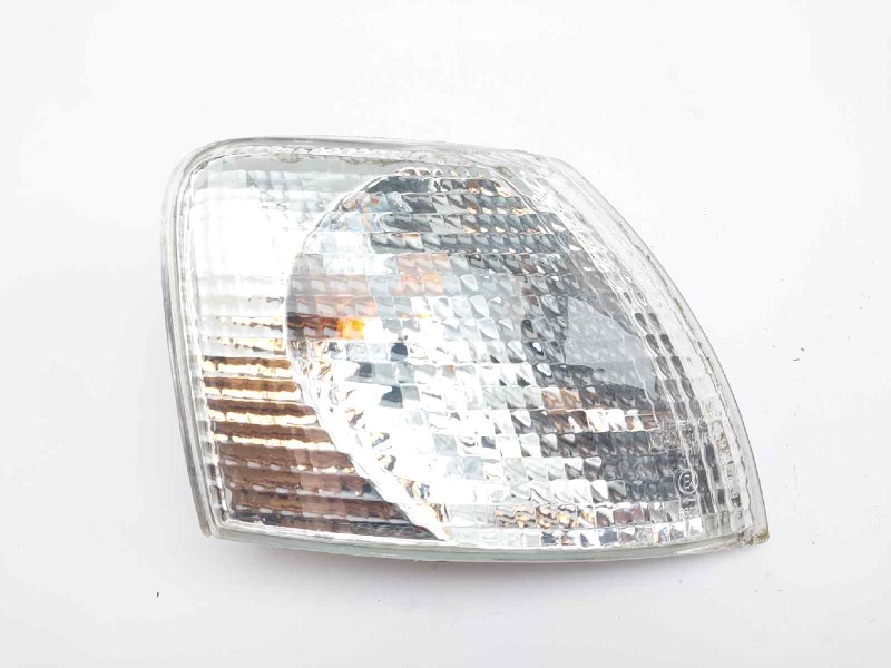 Recambio de piloto delantero derecho para volkswagen passat berlina (3b2) comfortline referencia OEM IAM 084411516R  