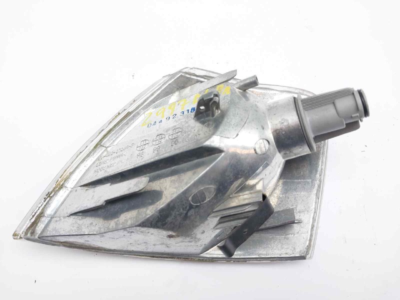 Recambio de piloto delantero derecho para volkswagen passat berlina (3b2) comfortline referencia OEM IAM 084411516R  