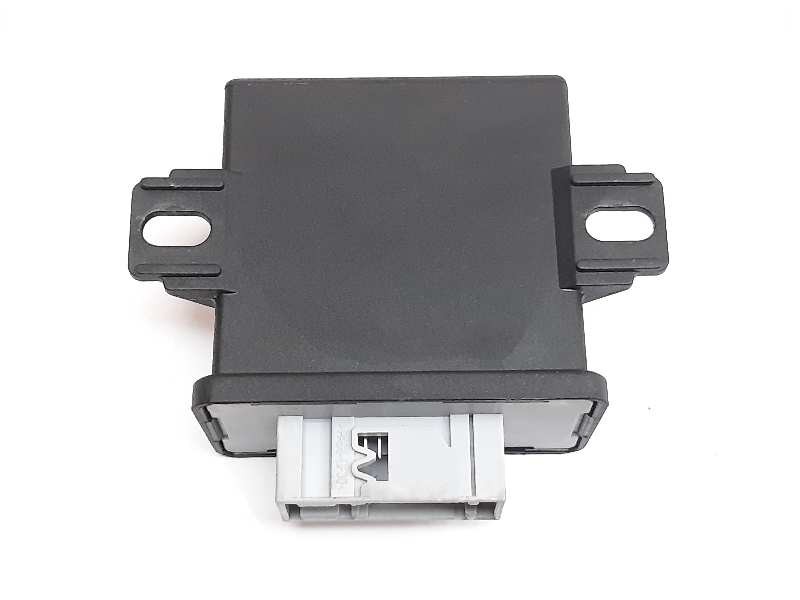 Recambio de modulo electronico para audi q3 (8ug) sport referencia OEM IAM 8X0907357  