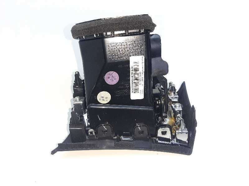 Recambio de rejilla aireadora para nissan pulsar (c13) tekna referencia OEM IAM 687613ZL1B1  