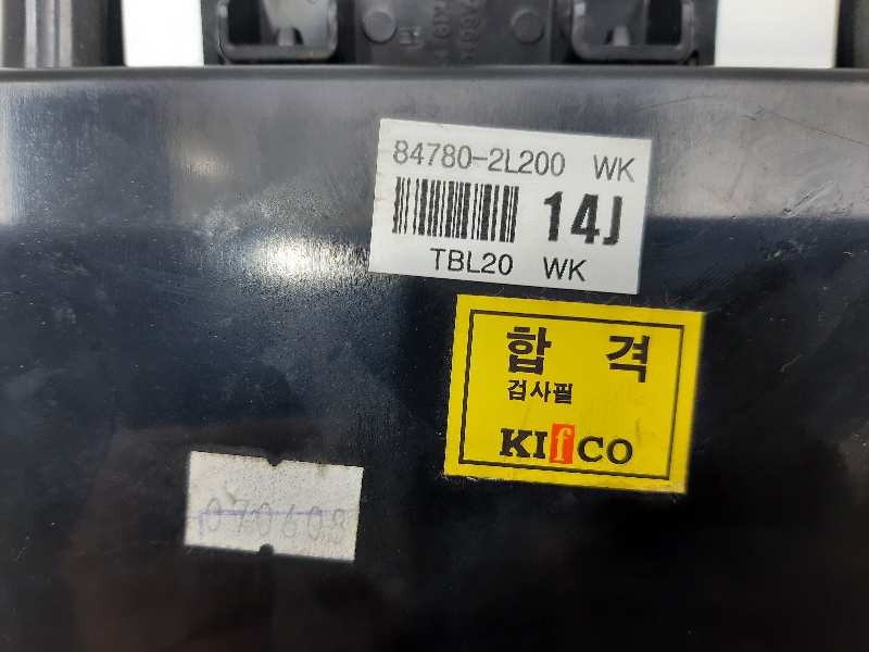 Recambio de guantera para hyundai i30 comfort referencia OEM IAM 847802L200 845502L200WK 933402L000WK