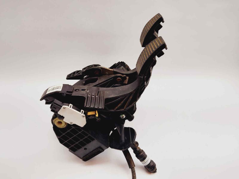 Recambio de pedal embrague para fiat tipo ii 356 berlina referencia OEM IAM 2583561045  