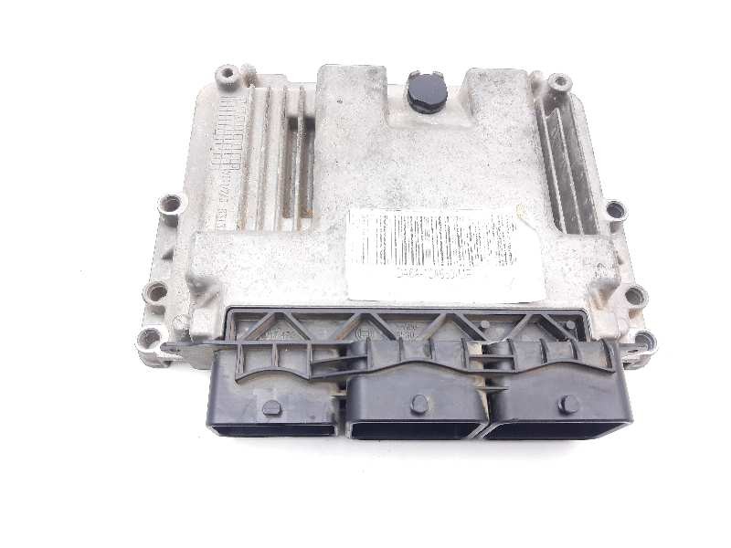 Recambio de centralita motor uce para ford fiesta (ccn) ambiente referencia OEM IAM DA6A12A650  