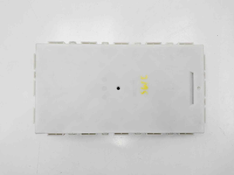 Recambio de caja reles / fusibles para mini one m1 referencia OEM IAM 2611139385  