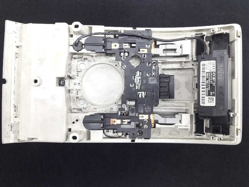Recambio de luz interior para audi a6 berlina (4f2) 3.0 tdi quattro (165kw) referencia OEM IAM 4F0947135N 4F0910177 4F0951177
