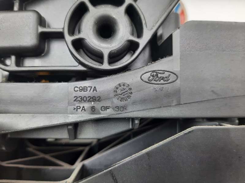 Recambio de palanca cambio para ford fiesta (ccn) ambiente referencia OEM IAM C9B7A  