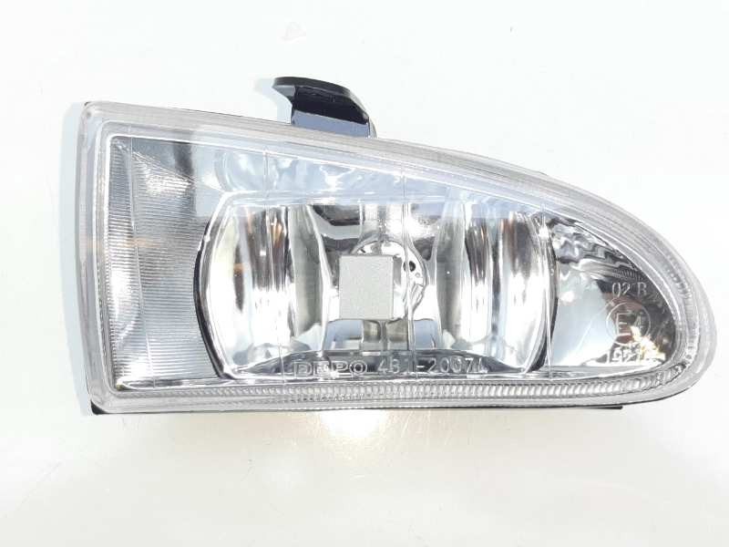 Recambio de faro antiniebla izquierdo para ford fiesta berlina referencia OEM IAM 13310471 1003857 