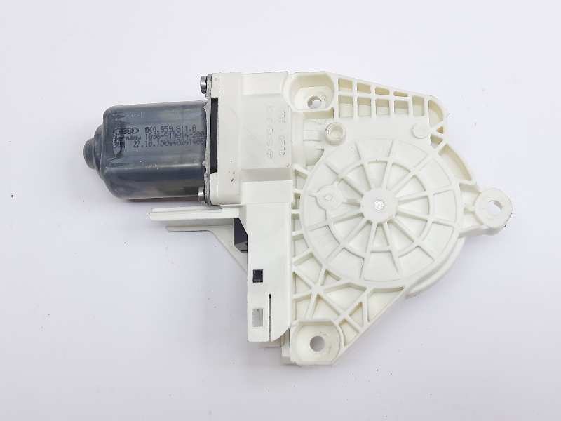 Recambio de motor elevalunas trasero izquierdo para audi q3 (8ug) sport referencia OEM IAM 8K0959811A  