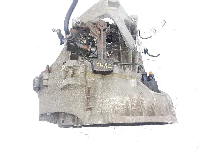 Recambio de caja cambios para ford focus berlina (cap) ambiente (d) referencia OEM IAM 6M5R7002ZB  