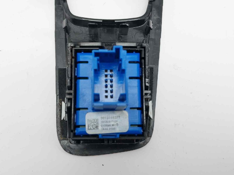 Recambio de interruptor para citroen c5 aircross feel referencia OEM IAM 9813146377  
