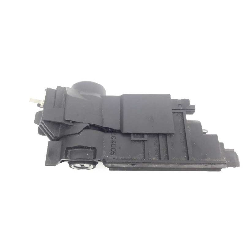 Recambio de maneta exterior porton para mercedes clase c (w203) berlina 220 cdi (203.006) referencia OEM IAM A2037500093  