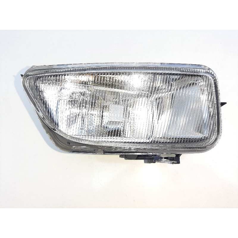 Recambio de faro antiniebla derecho para citroen saxo 1.6 vts referencia OEM IAM 13222572 6205N6 