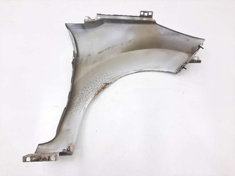 Recambio de aleta delantera izquierda para ford fiesta (ccn) ambiente referencia OEM IAM C1BBA16016 1777181 