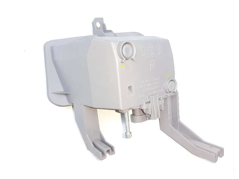 Recambio de faro antiniebla derecho para opel vectra b berlina referencia OEM IAM 13532372 6710092 