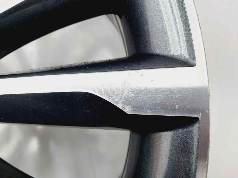 Recambio de llanta para skoda superb (3v3) style referencia OEM IAM 3V0601025BB  