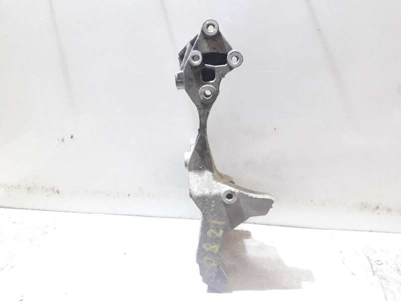 Recambio de soporte alternador para skoda fabia (5j2 ) urban referencia OEM IAM 045903143E  