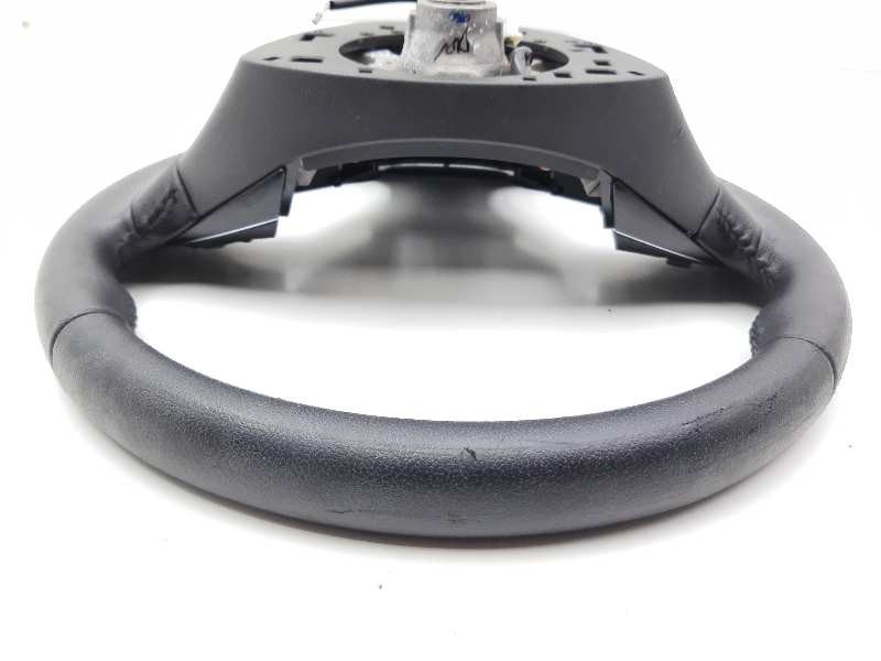 Recambio de volante para mitsubishi asx plus 2wd referencia OEM IAM 4400A706XA  