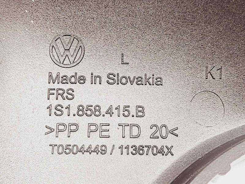 Recambio de salpicadero para seat mii (kf1) style referencia OEM IAM 1S1858415B  