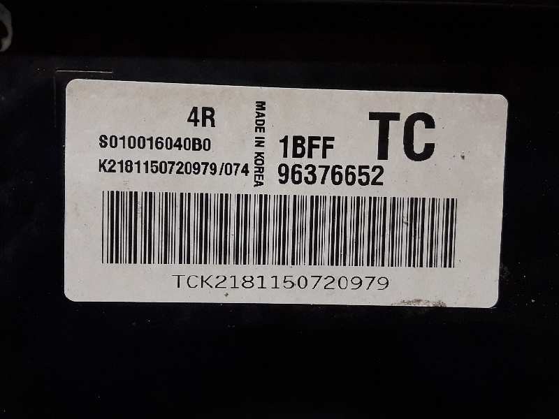 Recambio de centralita motor uce para chevrolet kalos 1.2 se referencia OEM IAM 96376652  