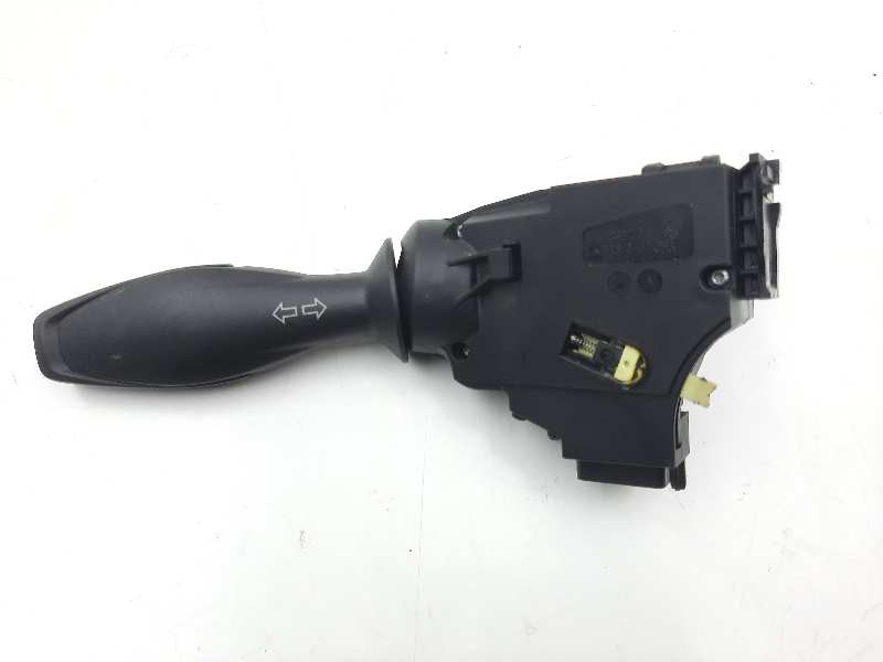 Recambio de mando intermitentes para ford fiesta (ccn) ambiente referencia OEM IAM 8A6T13335AD EB8FD 