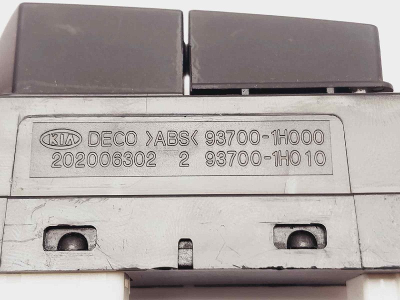 Recambio de warning para kia cee´d active referencia OEM IAM 937001H000  