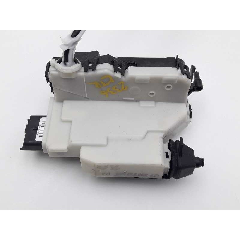 Recambio de cerradura puerta lateral derecha para citroen berlingo b9 generation ii 1.5 hdi referencia OEM IAM 221720  