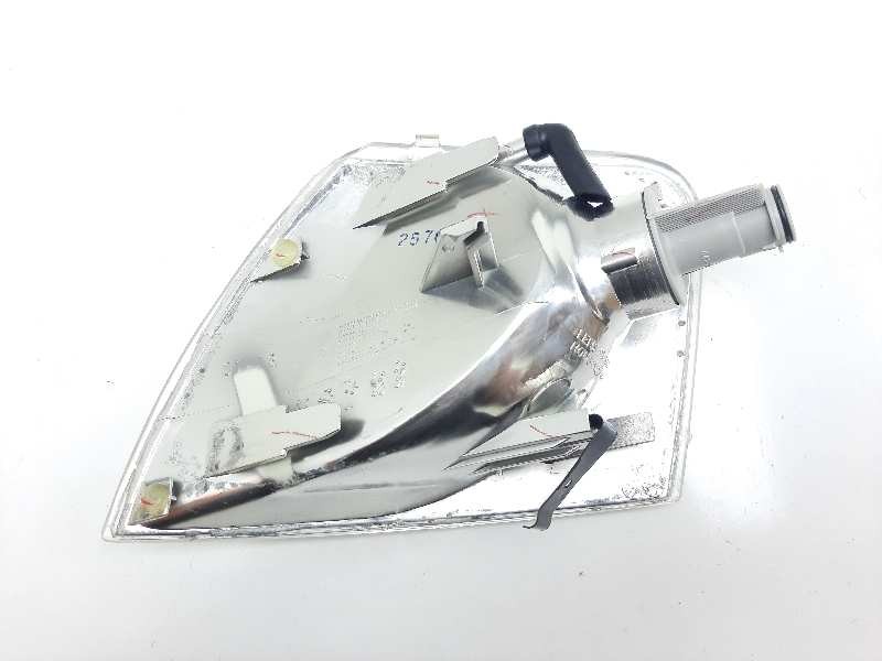 Recambio de piloto delantero derecho para volkswagen passat berlina (3b2) referencia OEM IAM 15910739 3B095342C 