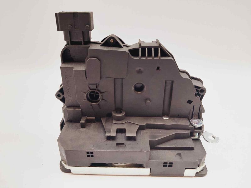 Recambio de cerradura puerta delantera derecha para fiat ducato caja cerrado 30 (06.2006=>) l1h1 120 multijet referencia OEM IAM