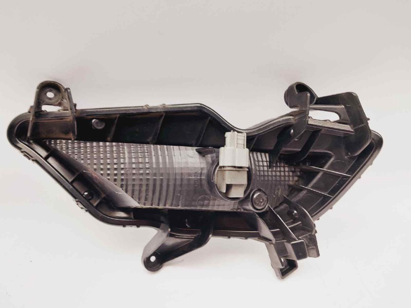 Recambio de faro antiniebla izquierdo para hyundai i20 classic referencia OEM IAM 92201C8100  