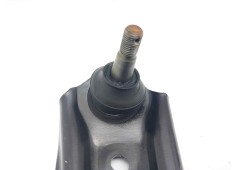 Recambio de brazo suspension inferior delantero derecho para peugeot 108 1.0 referencia OEM IAM B000770180   2