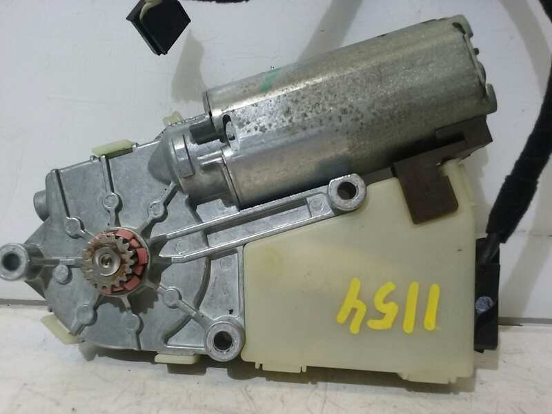 Recambio de motor techo electrico para audi a6 berlina (4b2) 2.4 (121kw) referencia OEM IAM   