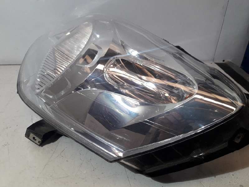 Recambio de faro izquierdo para peugeot bipper básico referencia OEM IAM   