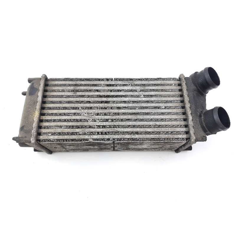 Recambio de intercooler para citroen c4 berlina vtr plus referencia OEM IAM 9648551880  