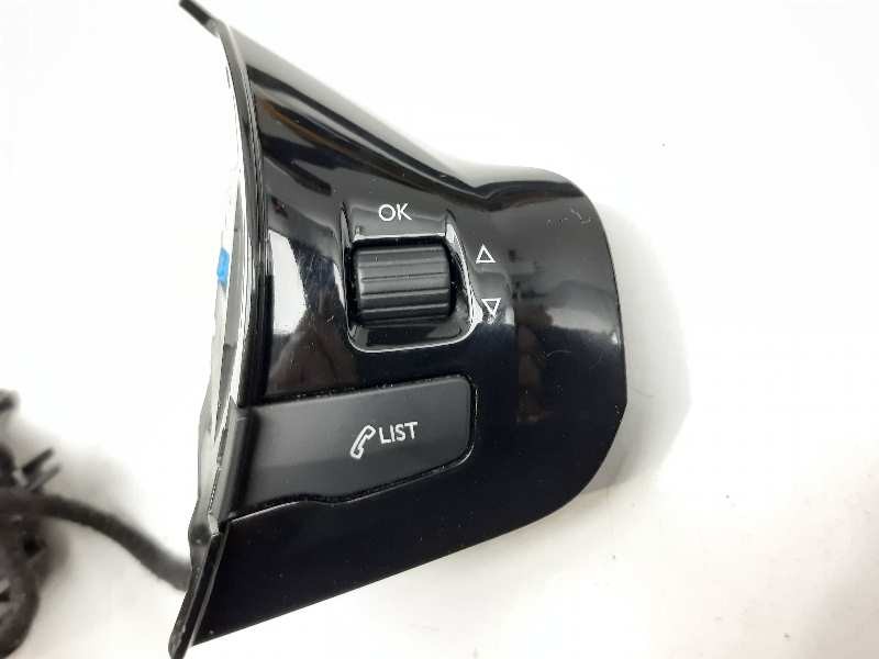 Recambio de mando multifuncion para peugeot 308 style referencia OEM IAM 86758B03  