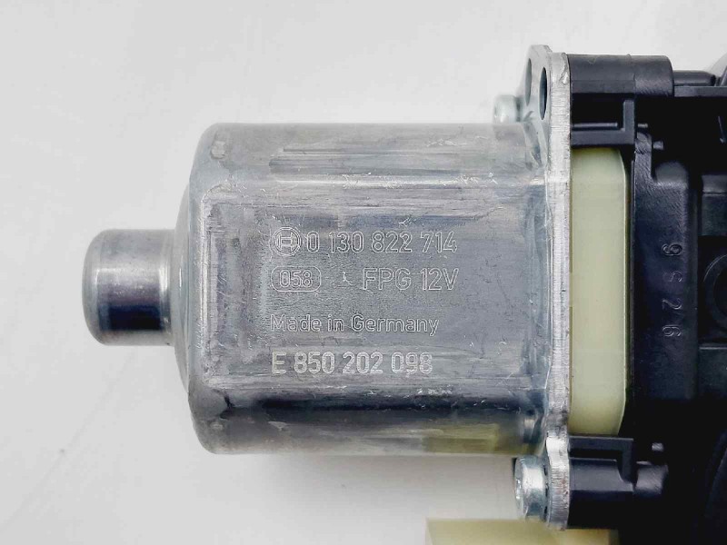 Recambio de elevalunas delantero izquierdo para volkswagen t-roc edition referencia OEM IAM 2GA837461F 0130822714 