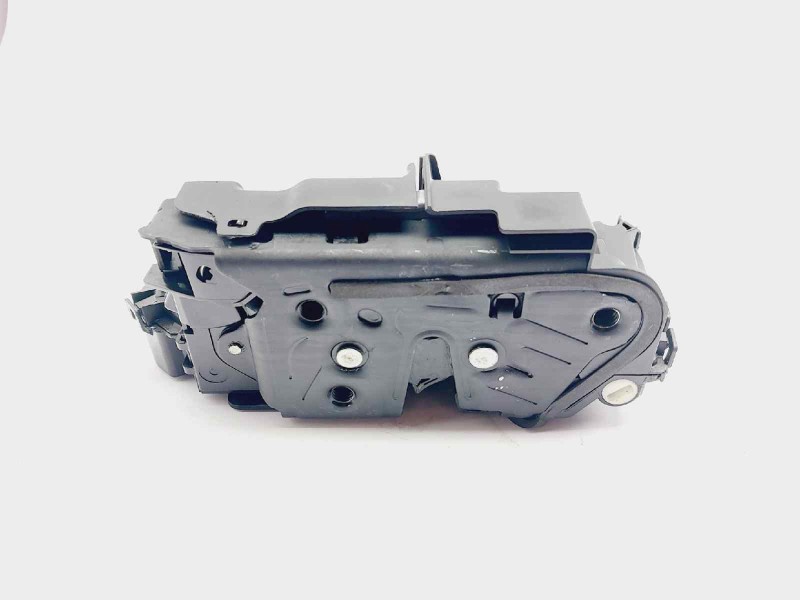 Recambio de cerradura puerta trasera izquierda para volkswagen t-roc edition referencia OEM IAM 5TA839015P A5E5TA839015E 