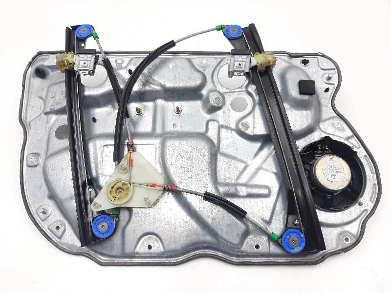 Recambio de elevalunas delantero derecho para volkswagen polo (9n3) advance referencia OEM IAM 600837138 04837756 