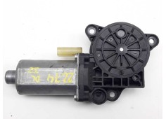 Recambio de motor elevalunas delantero izquierdo para ford fiesta (cbk) futura referencia OEM IAM 0130821938  