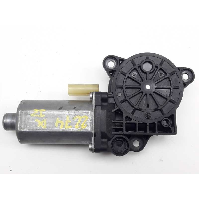 Recambio de motor elevalunas delantero izquierdo para ford fiesta (cbk) futura referencia OEM IAM 0130821938  