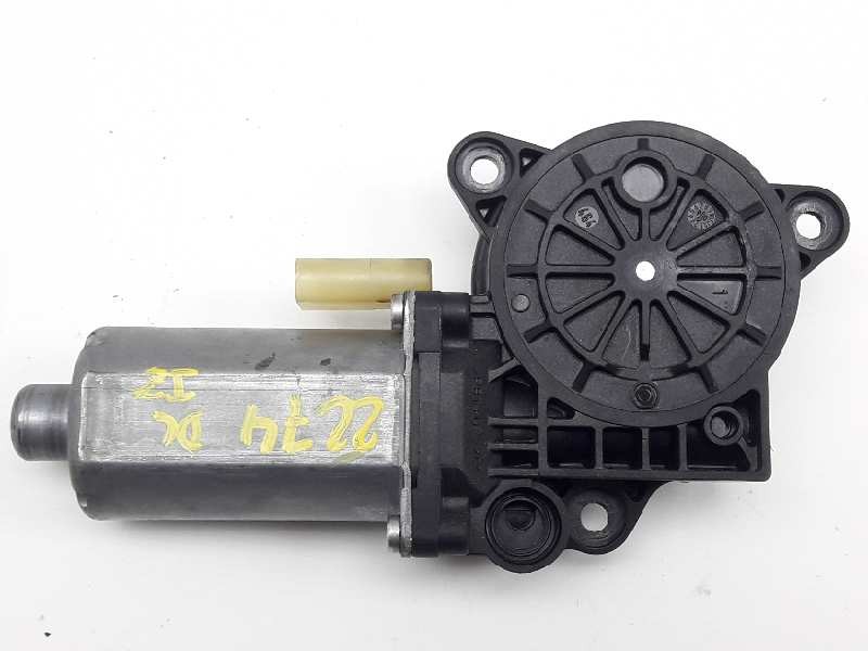 Recambio de motor elevalunas delantero izquierdo para ford fiesta (cbk) futura referencia OEM IAM 0130821938  