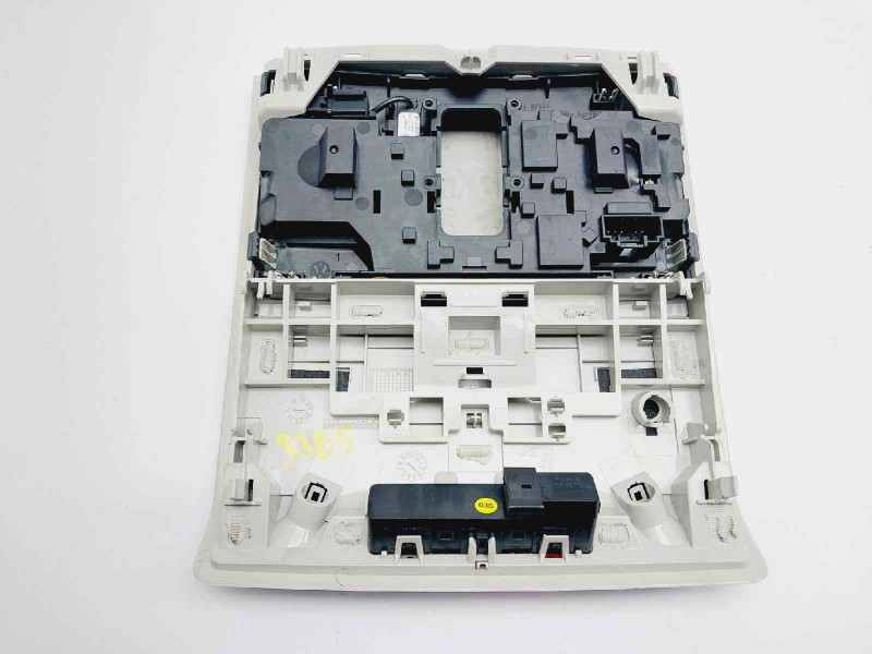 Recambio de luz interior para volkswagen t-roc edition referencia OEM IAM 2GA867591  