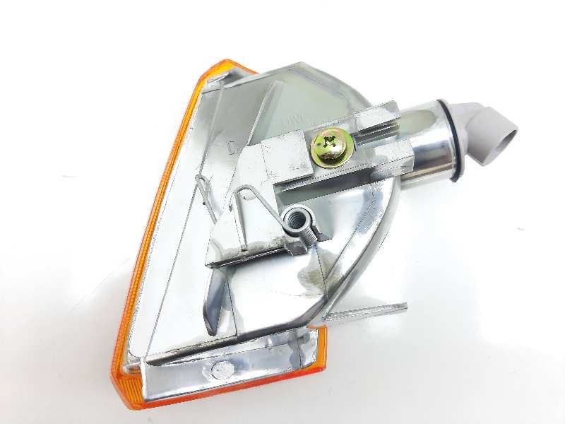 Recambio de piloto delantero derecho para peugeot 205 berlina referencia OEM IAM 14540522 630330 