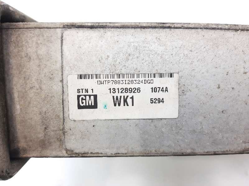 Recambio de intercooler para opel astra h berlina sport referencia OEM IAM 13128926  
