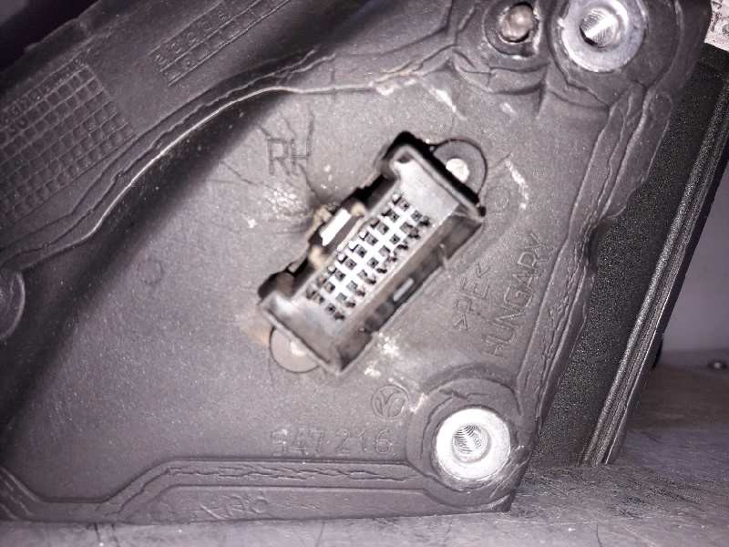 Recambio de retrovisor derecho para opel insignia berlina referencia OEM IAM  5 PINS GRIS