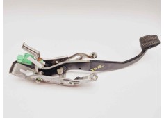 Recambio de pedal embrague para toyota verso active referencia OEM IAM 313010F070  