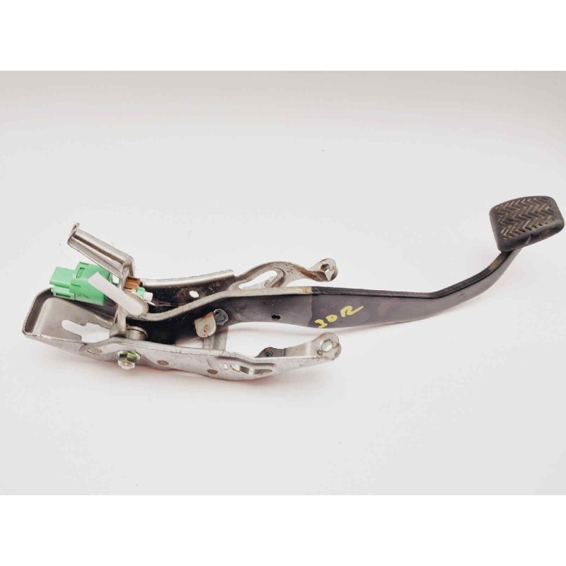 Recambio de pedal embrague para toyota verso active referencia OEM IAM 313010F070  