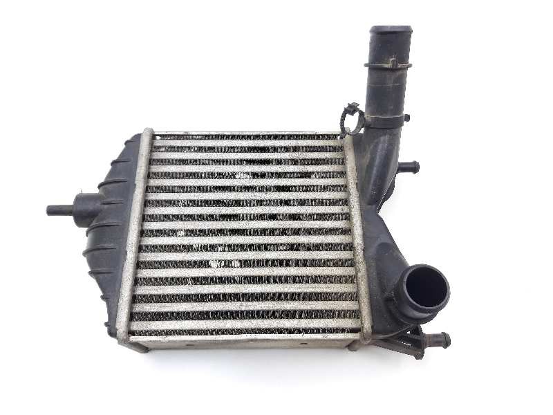 Recambio de intercooler para lancia ypsilon (101) 1.3 jtd 16v referencia OEM IAM 847850000  